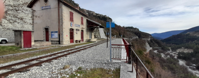 Gare de Méailles